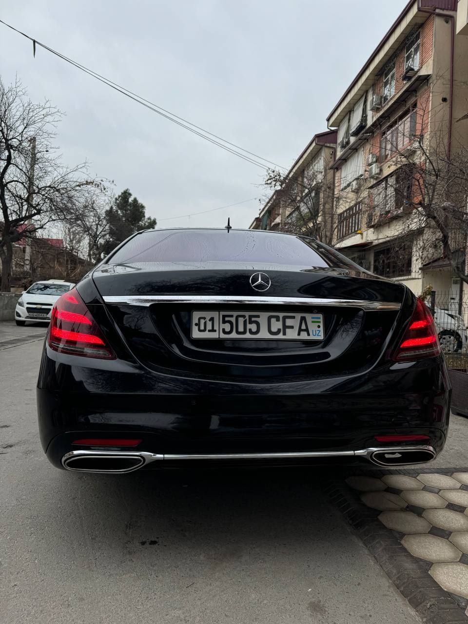 Mercedes Benz 221 ни 222 килинган