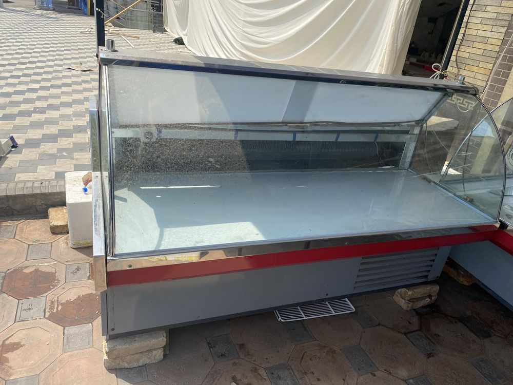 Vitrina xaladinik