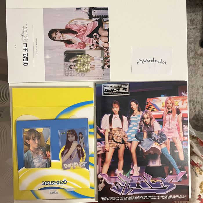 Albume Kpop Loona Kep1er Aespa