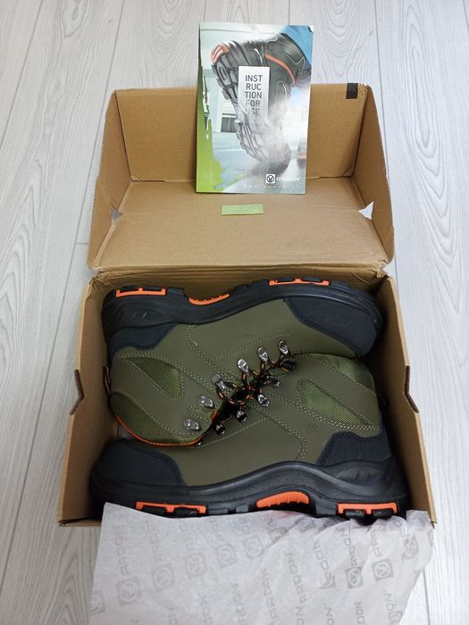 Bocanci cu bombeu Nr 43 / 27 cm