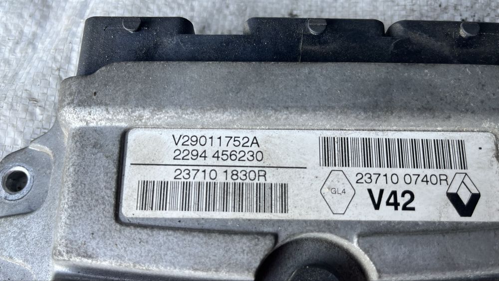 Dacia Duster компютър
