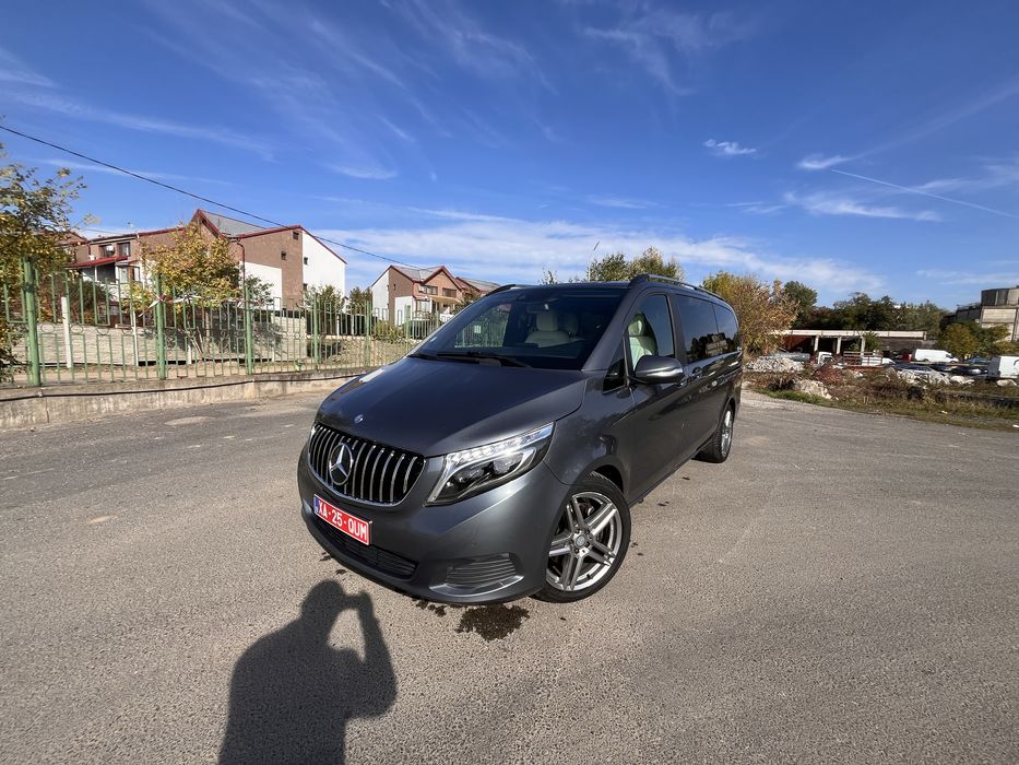 Inchiriez V classe - 7 locuri