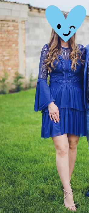 Официална рокля