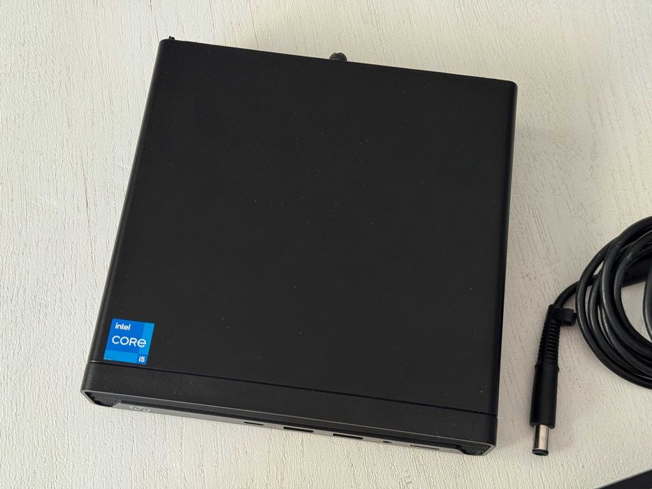 HP Pro Mini 400 G9 i5-12500T 8GB RAM și M.2 256GB