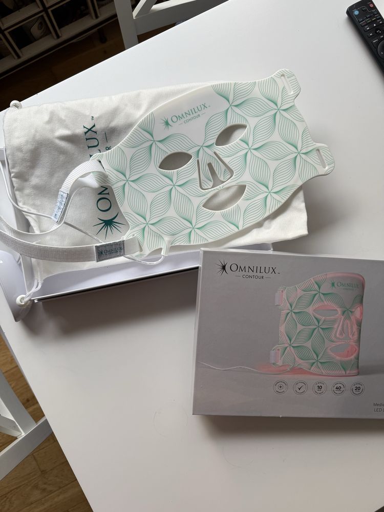 Omnilux Contour LED mask - в гаранция!!!