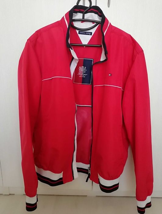 Geaca originala Tommy Hilfiger barbati L