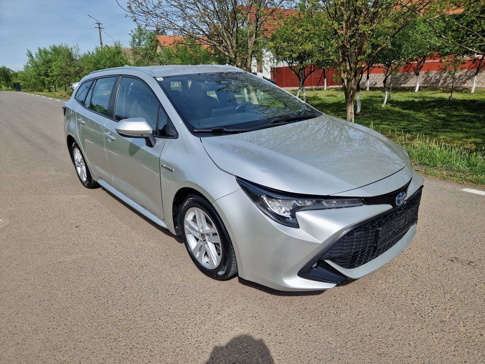 Toyota Corolla 1.8 Hybrid Automat  Touring Sports An 2019 Euro 6