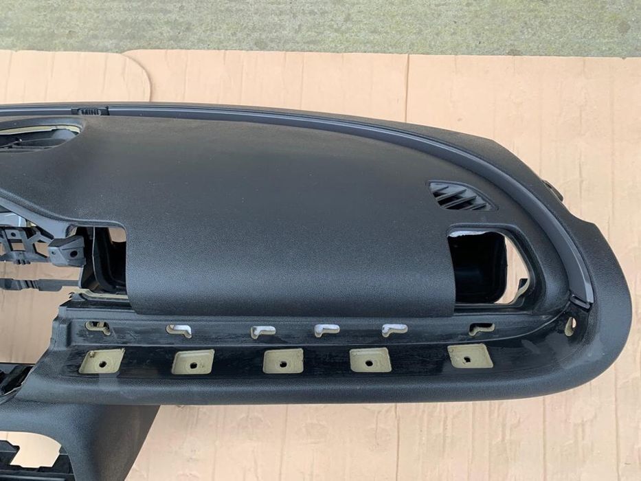 Planșă bord Mini Cooper Clubman F54 ca noua