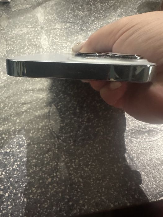 iPhone 13 Pro – 128GB, Синкав цвят + Кабел + Подарък калъф