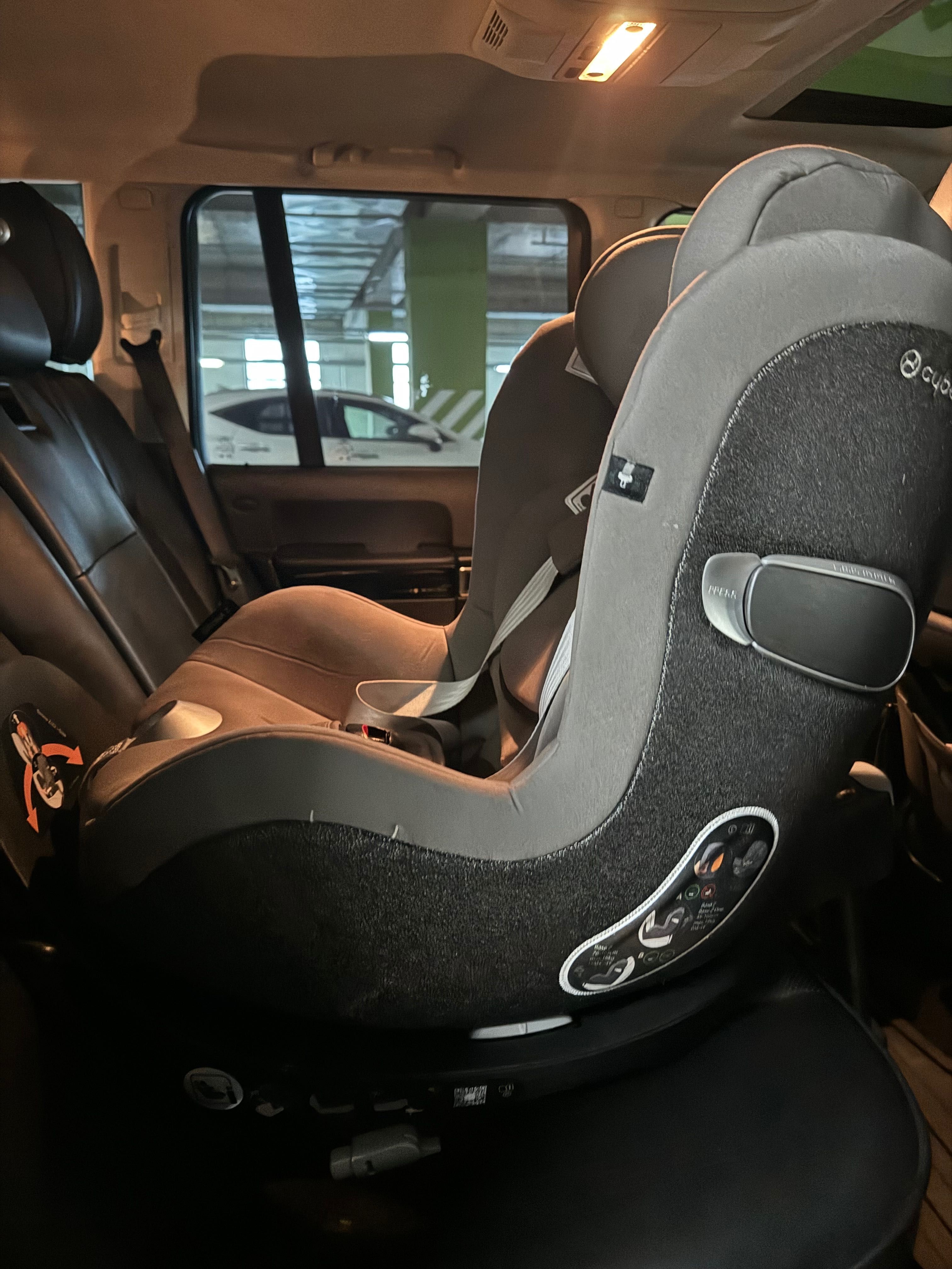 Авто кресло Cybex Sirona Z i-size (0-18 кг) как новое