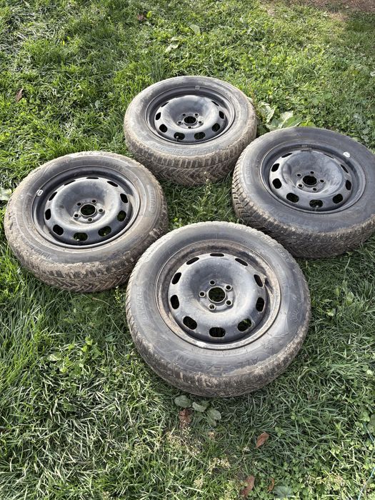 Anvelope de iarna 195/65R15