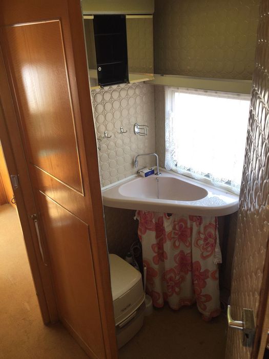 Каравана Comtesse Tabbert 750 - 2 оси 6м