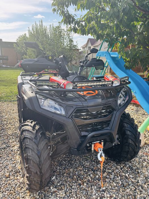 Vand goes 400 cf moto