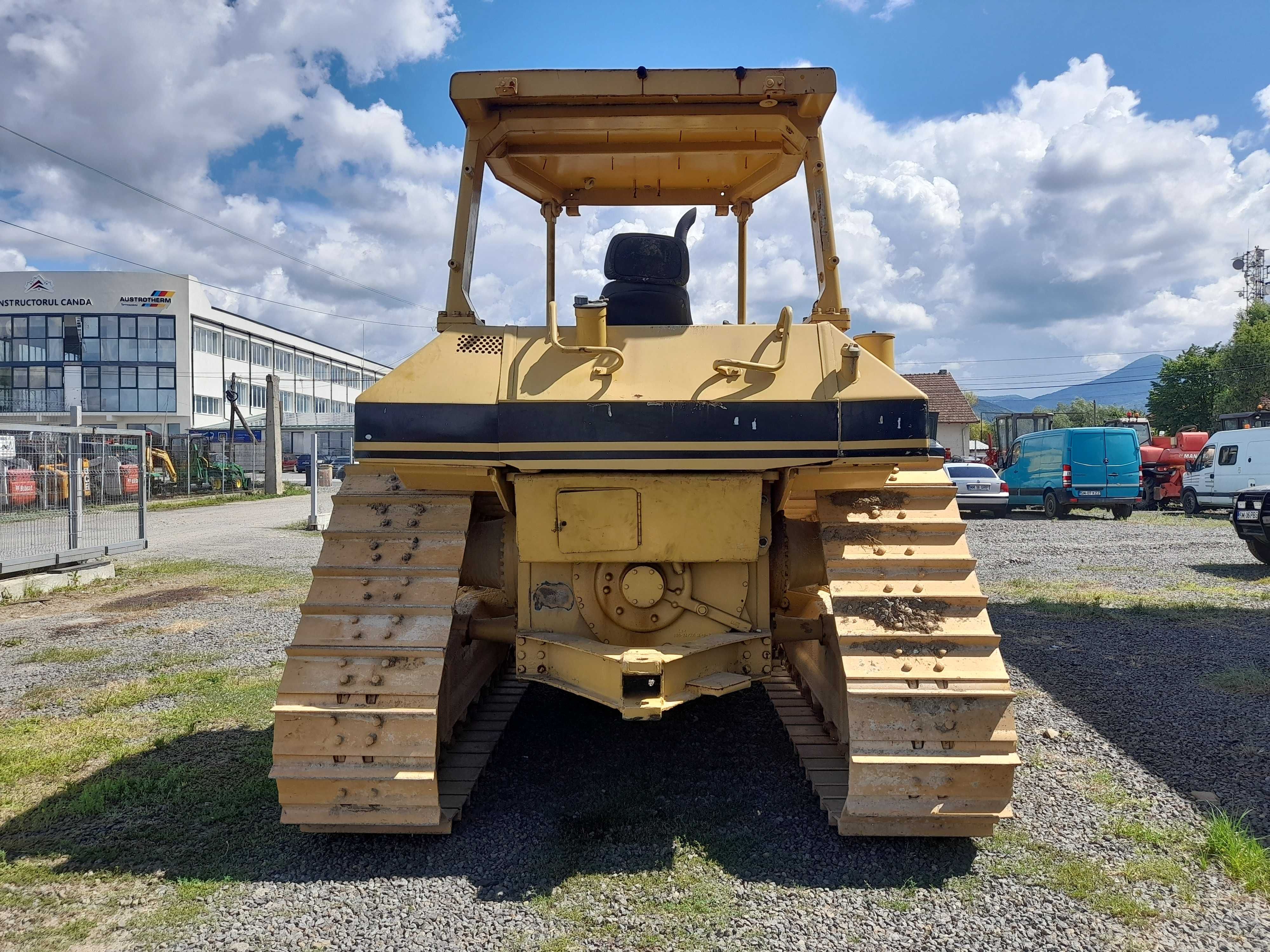 Buldozer Caterpillar D6M XL ,  2003