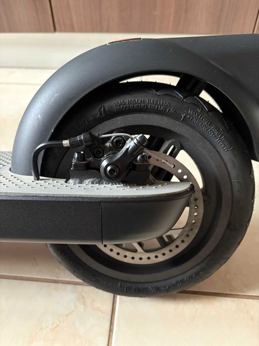 Trotineta electrica OKAI NEON LITE ES10 Black