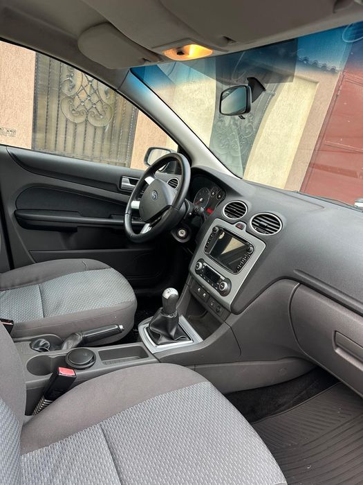 Ford Focus 2009 benzina