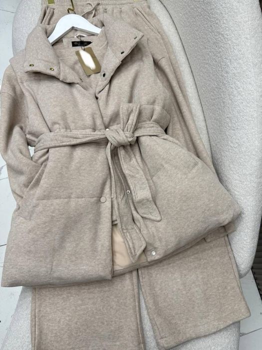 Спортивный костюм тройка с жилеткой