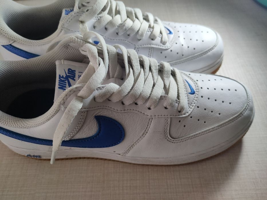 Adidași Nike air force 1 anniversary edition