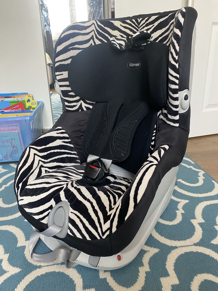 Столче за кола Britax Romer Trifix Zebra - 9-18кг