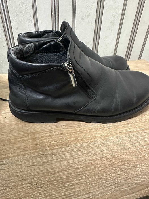 Зимняя тёплая обувь