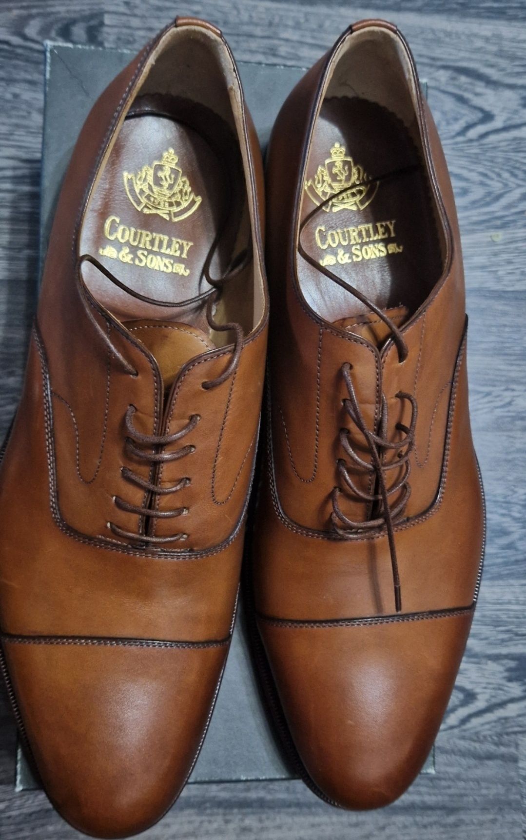 Pantofi piele courtlet&sons 42 impecabili