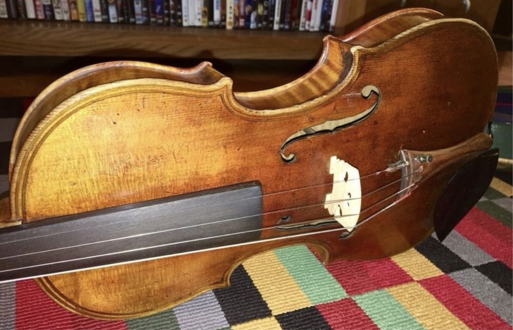 Vând vioară austriacă din secolul al XIX-lea