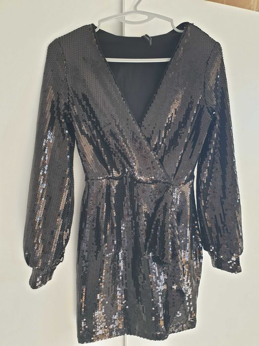 Официална Рокля с пайети