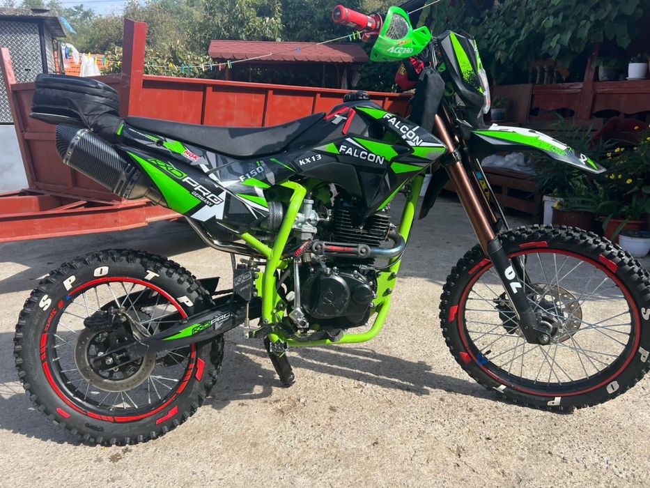 Cross Falcon KX13 achiziționat nou acum 2 luni GARANȚIE 2 ANI