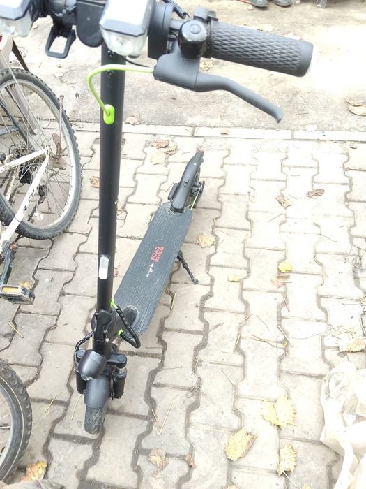 Vând sau schinb trotineta electrica
