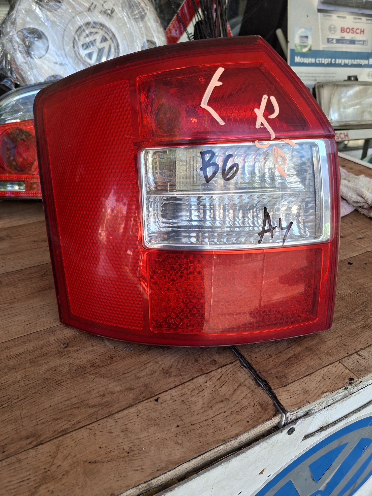 Оригинален стоп за AUDI a4 B6 комби ляв