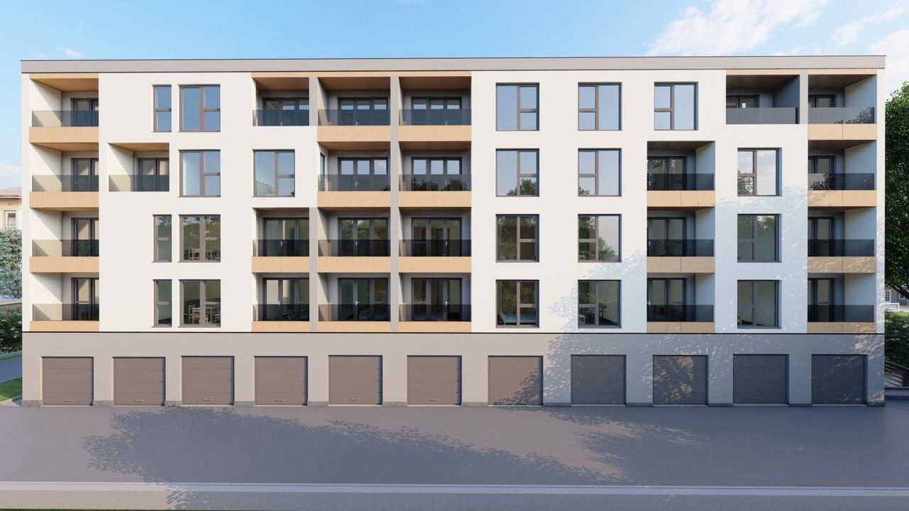 Продава се Тристаен апартамент в Русе, Здравец Изток - 116 кв.м за 1100 €/кв.м - Снимка #3
