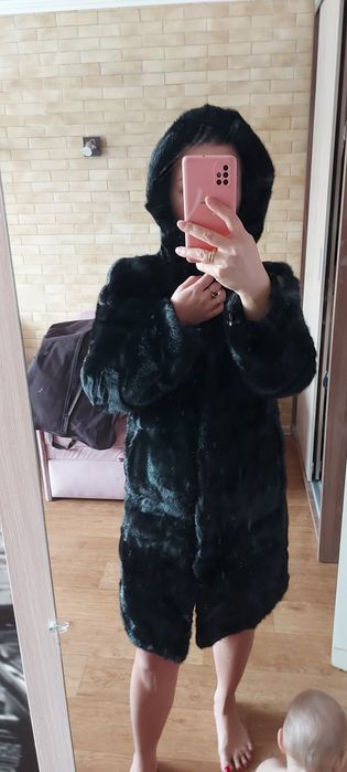 Продаю норковую шубу