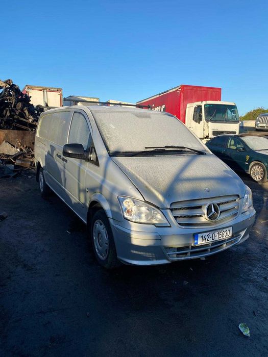 Dezmembrez Dezmembrari  Mercedes Vito W639 2011 motor 2.2 cdi om651