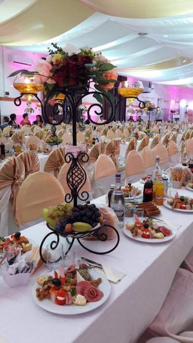 Suport pahare sampanie mobil (pe roti), sfesnice, vaze clepsidra