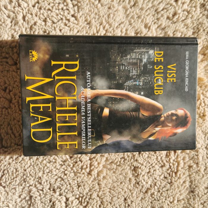 Seria completa "Georgina Kincaid" de Richelle Mead