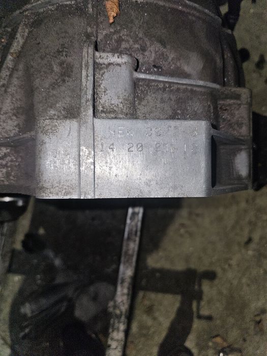 Cutie Audi a4/a5 2.0tdi  Cod NEK