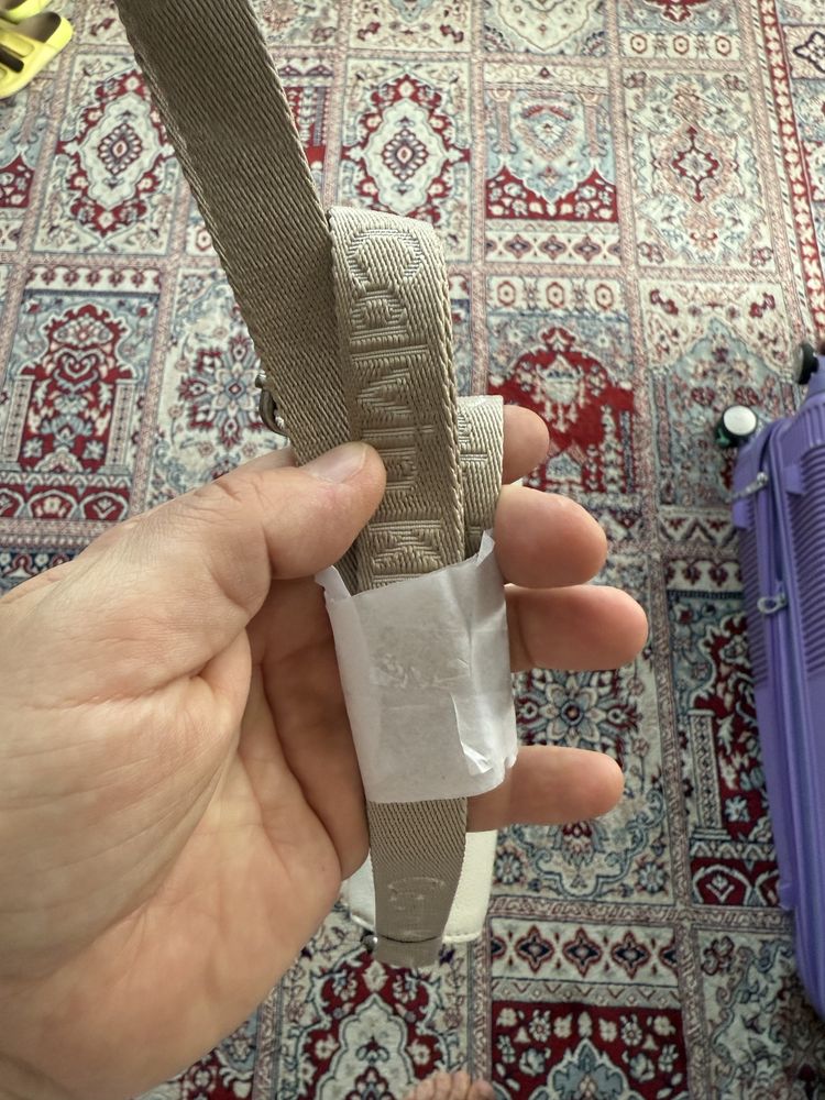 Продам сумочку Calvin Klein оригинал!
