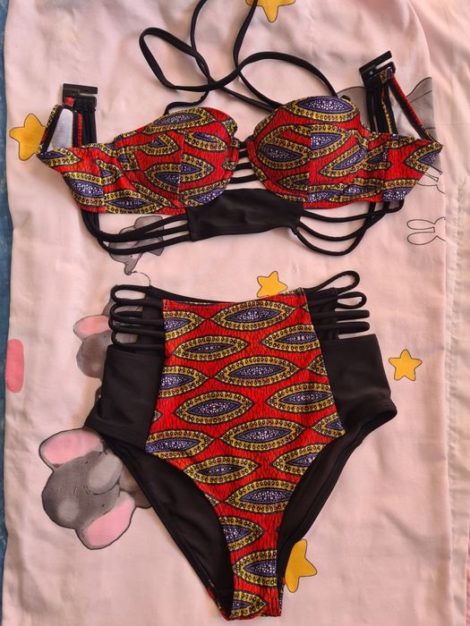 Costum de baie Asos S
