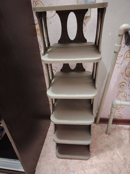 Продам полку для обуви