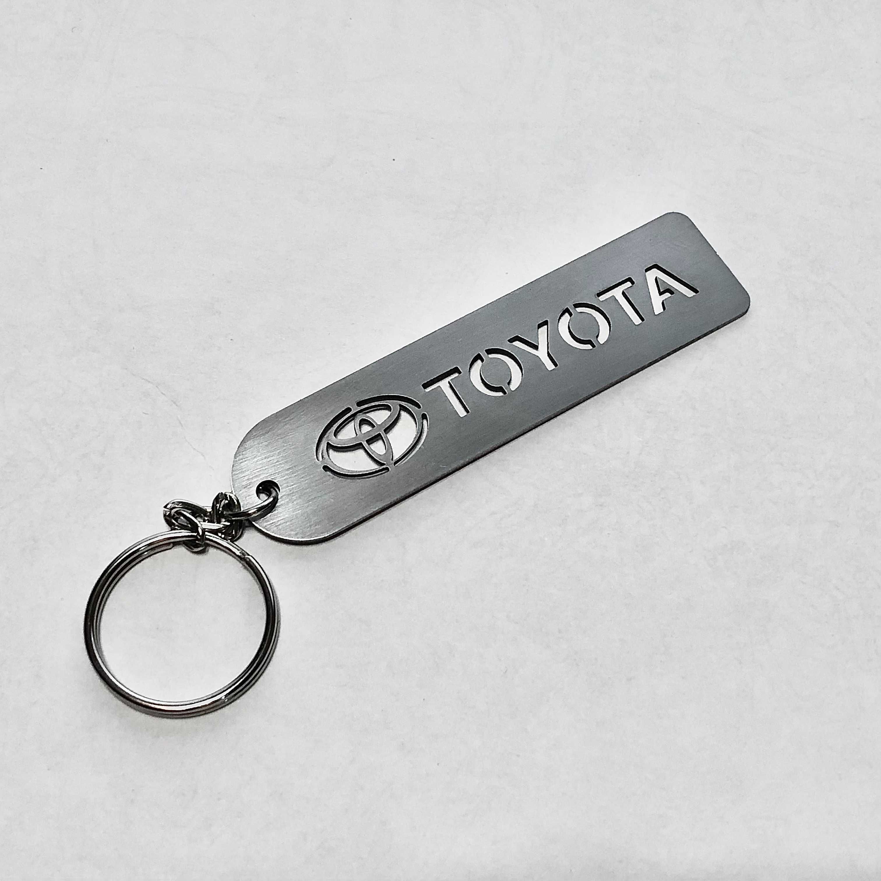 Toyota брелок на ключи