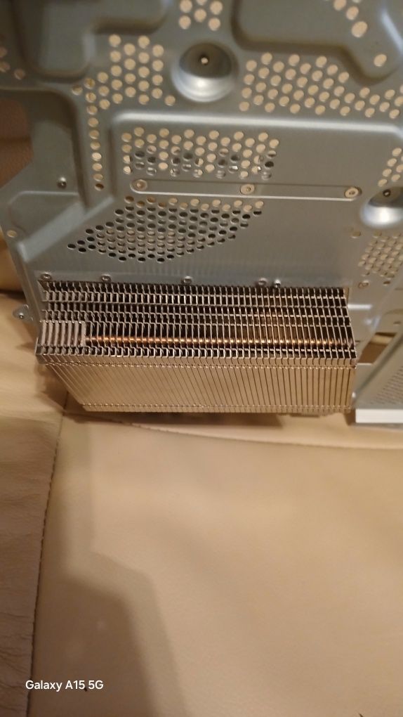 PlayStation профилактика и ремонтни дейности PS3 PS4 Slim Pro FAT Disc