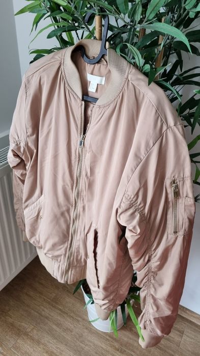 Geaca bomber supradimensionata H&M, rose, dama, marimea 36