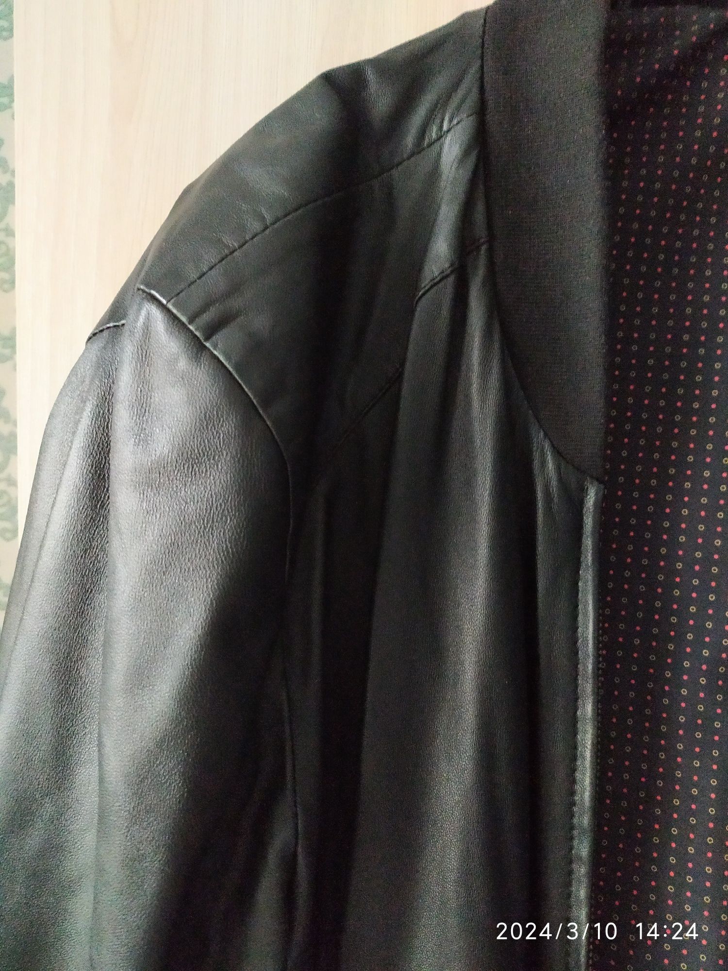 Куртка на весну кожаные легкая