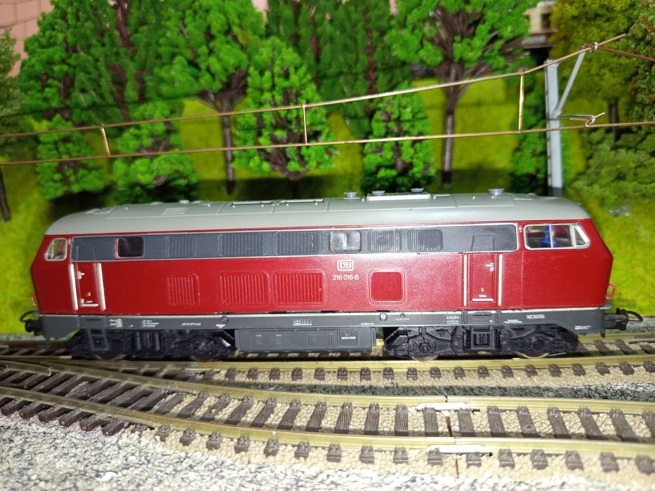 Locomotiva diesel HO V 216 Rowa trenulețe diorama roco