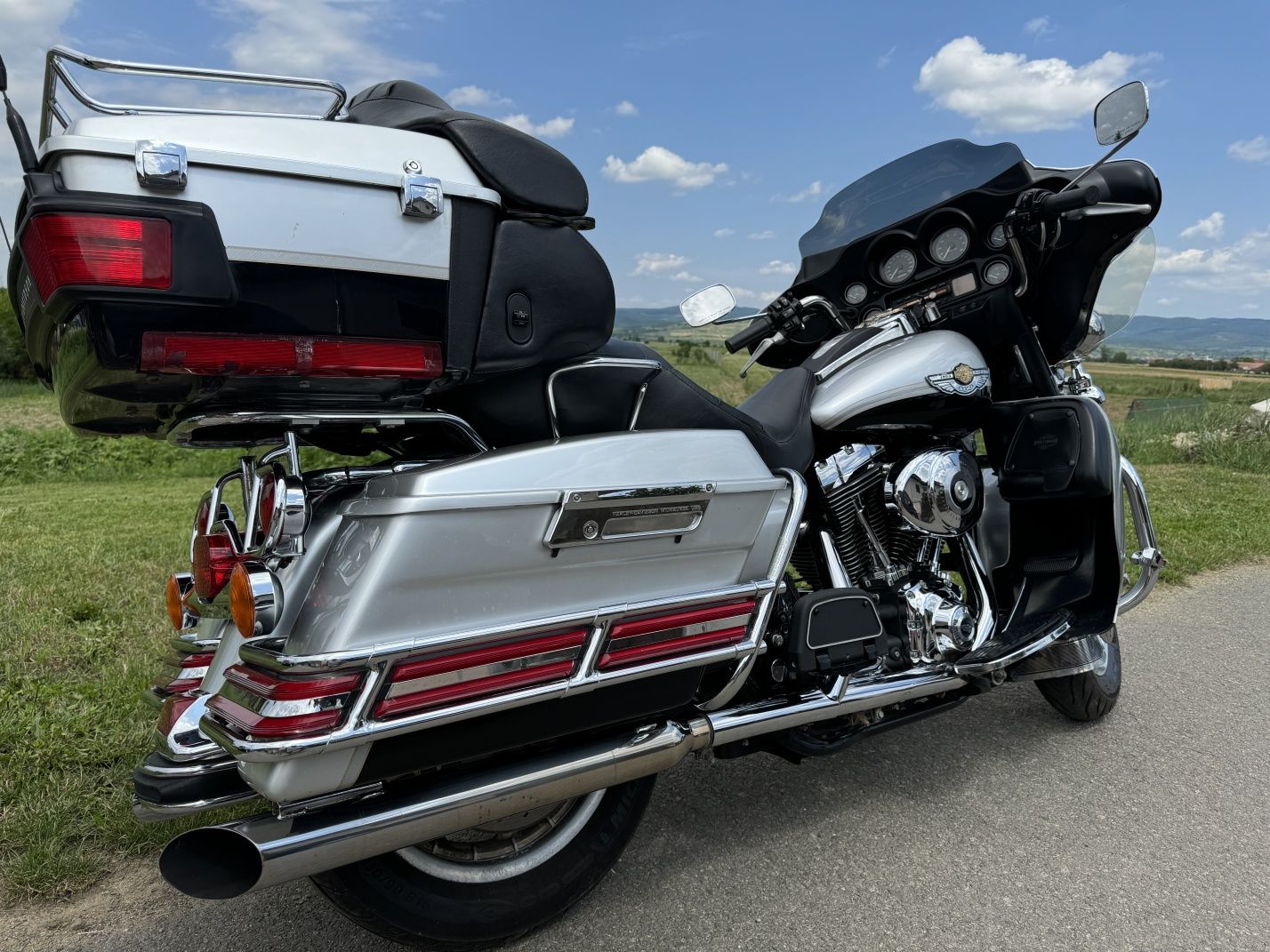 Harley Davidson Electra glide  ANNVERSARY EDITION I