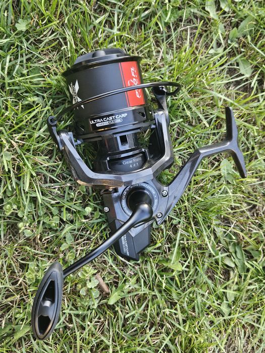 Noul model ULtra cast Carbon 14000