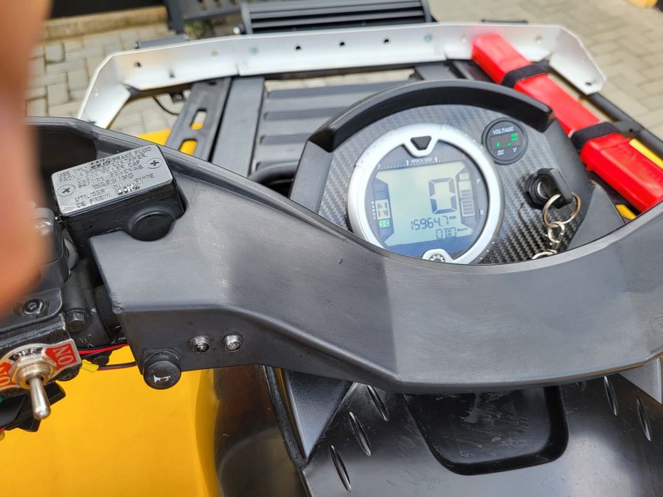 Atv can am outlander 650