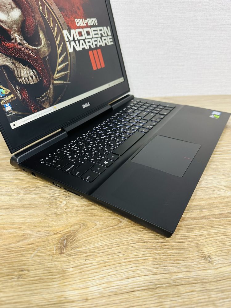 DELL Core i7-8 Ядерный+16 ГБ Озу+GTX1050Ti Мощный, Игровой ноутбук