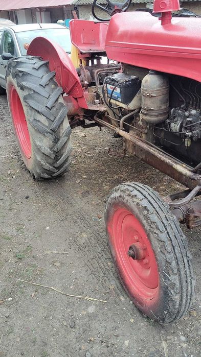 De vânzare tractor Fiat OM 513