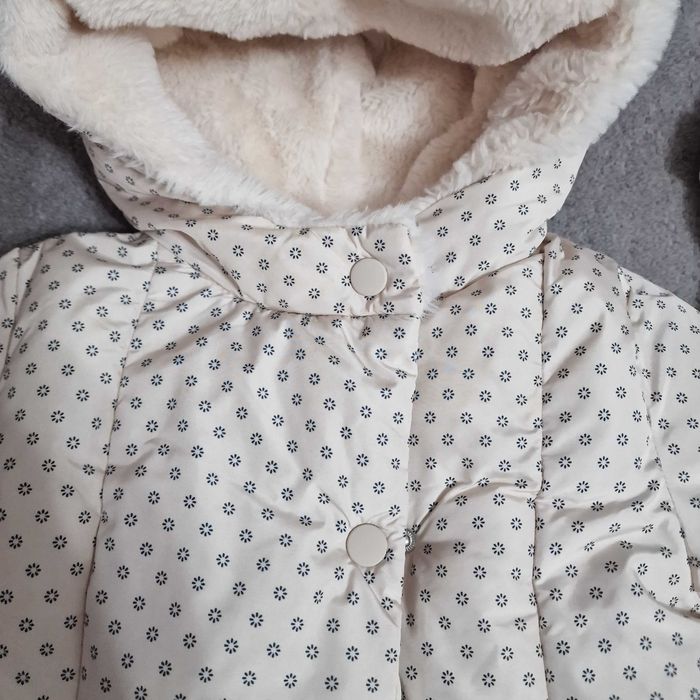 Geaca Zara 2-3 ani + caciula Zara